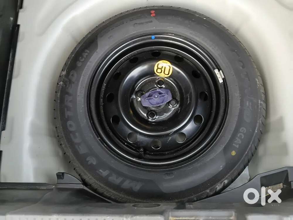 Swift Maruti Suzuki 2024 Variant Zxi