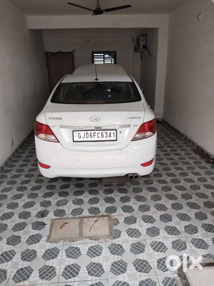 Hyundai Verna Sx 2012