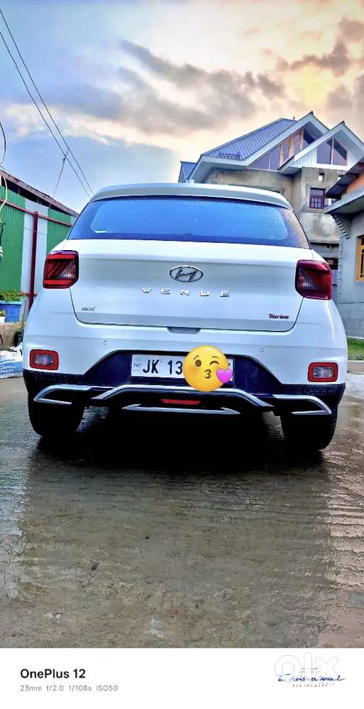 Venue 2020 Model With Sunroof