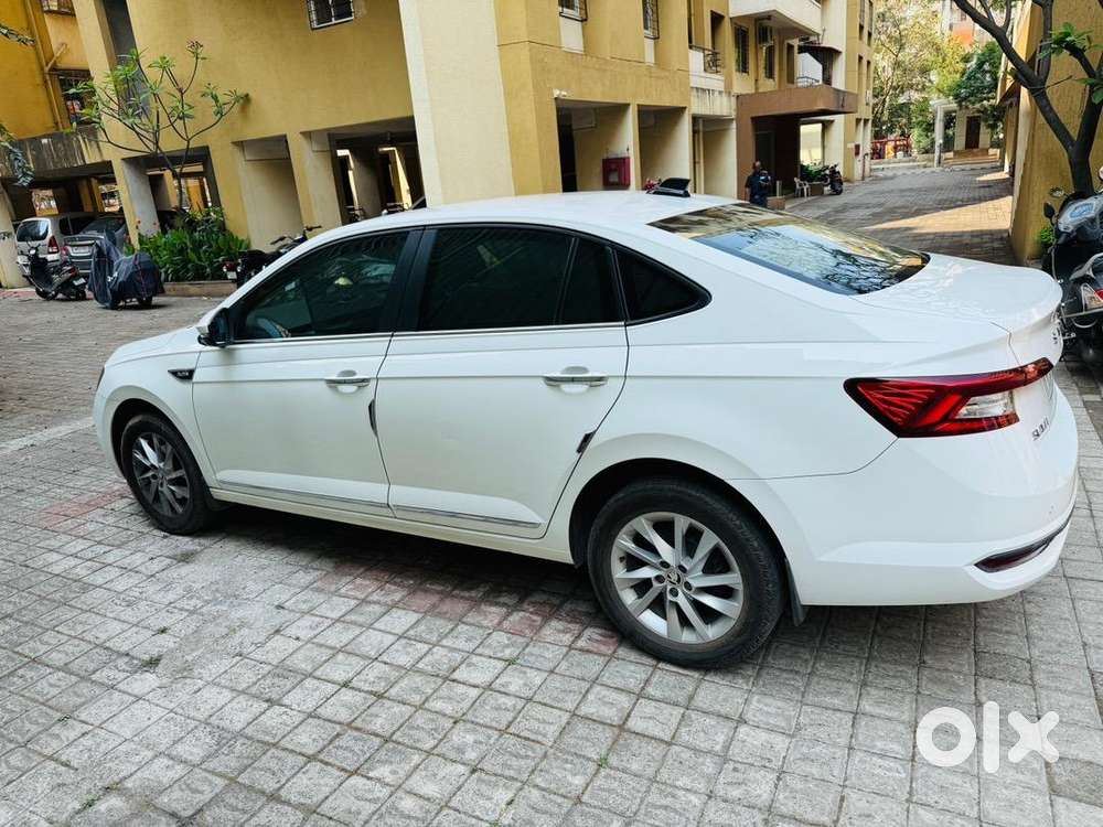 Skoda Slavia 2023 Petrol 36000 Km Driven Under Warranty
