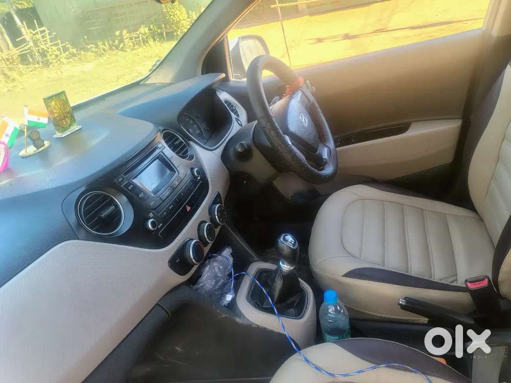 Hyundai Grand I10 Sportz Petrol 2015