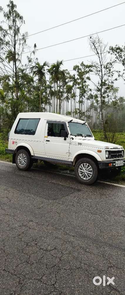 Maruti Suzuki Civilian Gypsy 2018