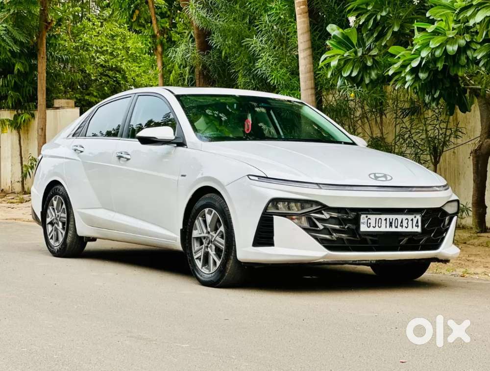 Hyundai Verna 1.5 Sx (o) Vtvt, 2024, Petrol