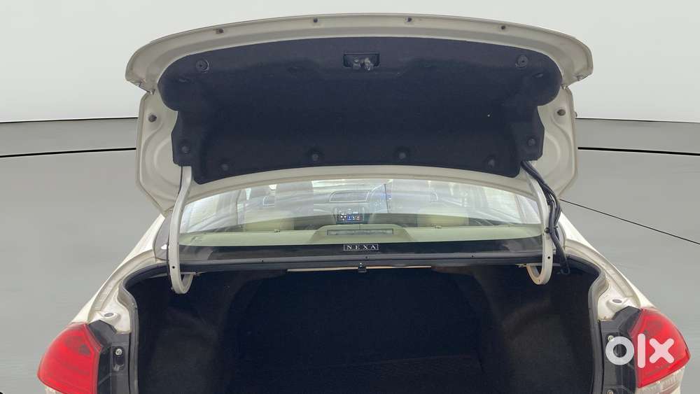 Maruti Suzuki Ciaz 1.5 Alpha Shvs Petrol, 2022, Petrol