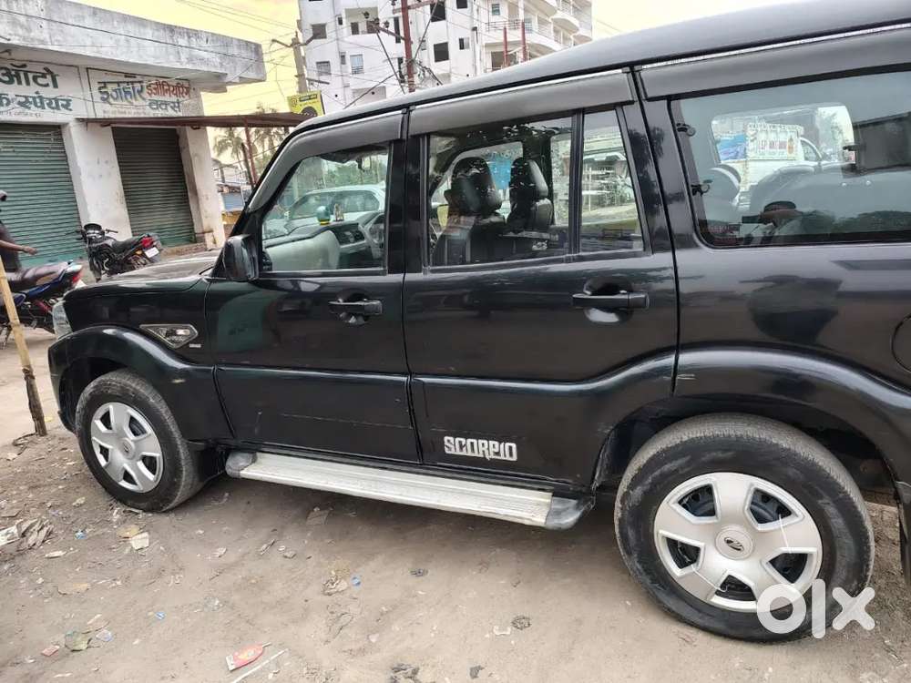 Mahindra Scorpio 2021 Diesel 100000 Km Driven