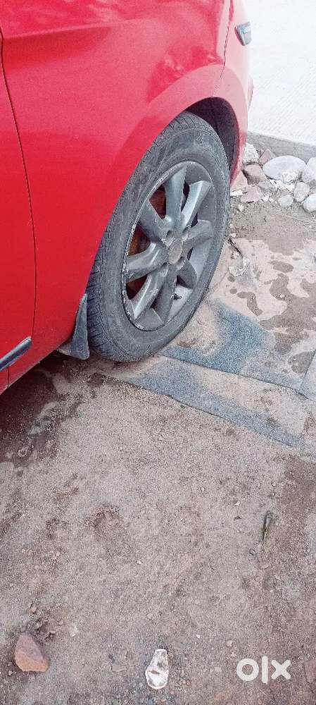 Tata Bolt 1.3 Xe 2015