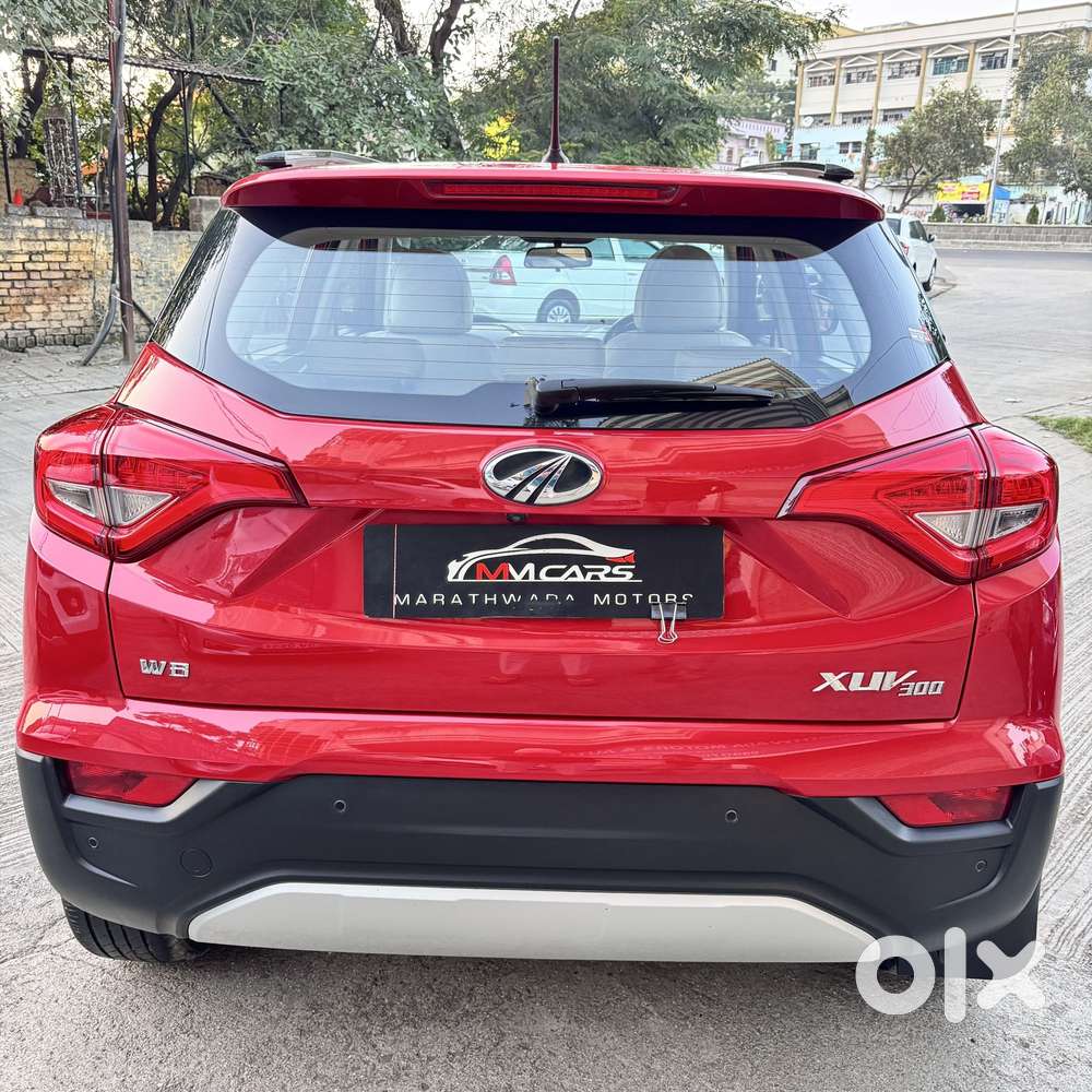 Mahindra Xuv300 W8 Diesel, 2021, Diesel