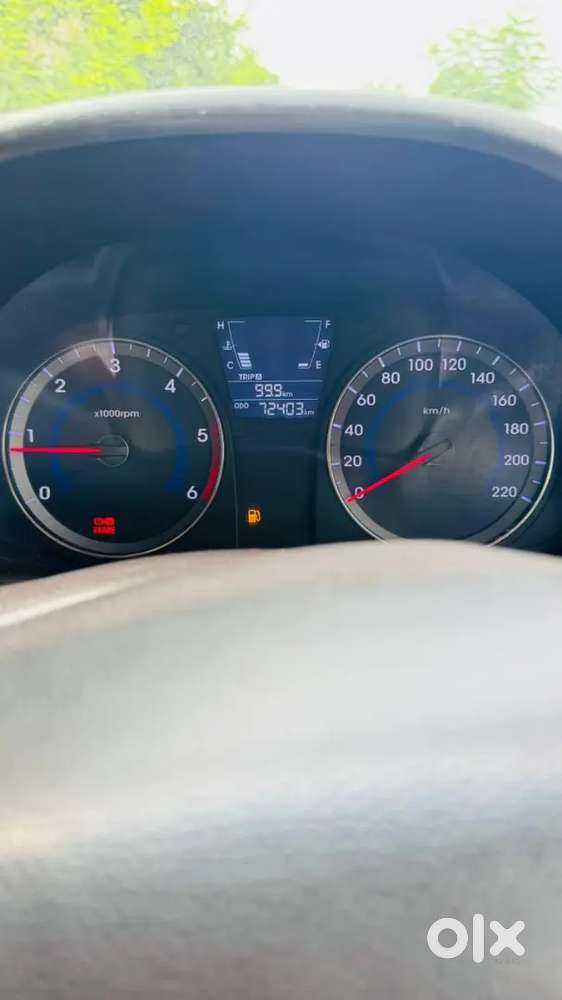 Hyundai Fluidic Verna 2014