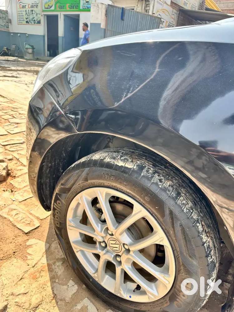 Top Zxi Condition 39200 Km Chali Hai 1 Hath Se Gadi Use Hui Hai