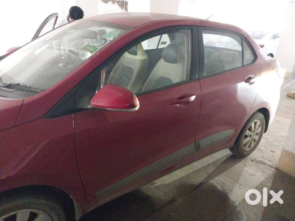 Hyundai Xcent Petrol 2015