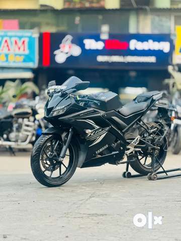 r15 dark knight edition