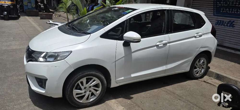 Honda Jazz 2016 Petrol 75000 Km Driven
