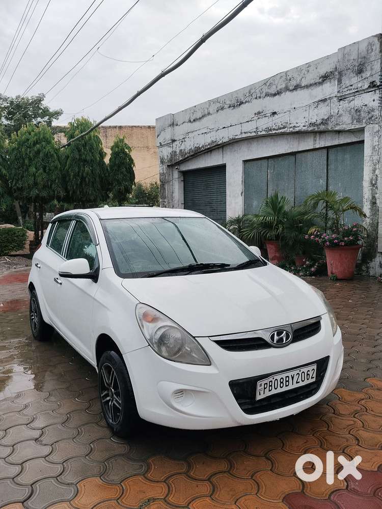 Hyundai I20 Sportz Plus Diesel, 2011, Diesel