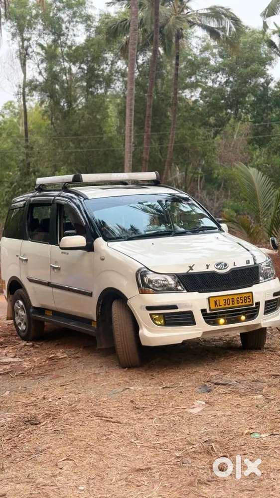 Mahindra Xylo 2012