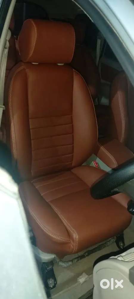 Toyota Innova 2011
