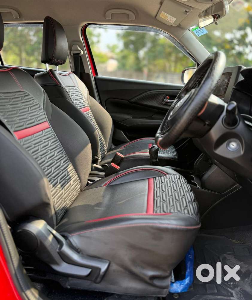 Maruti Suzuki Swift Vxi + Manual, 2025, Petrol