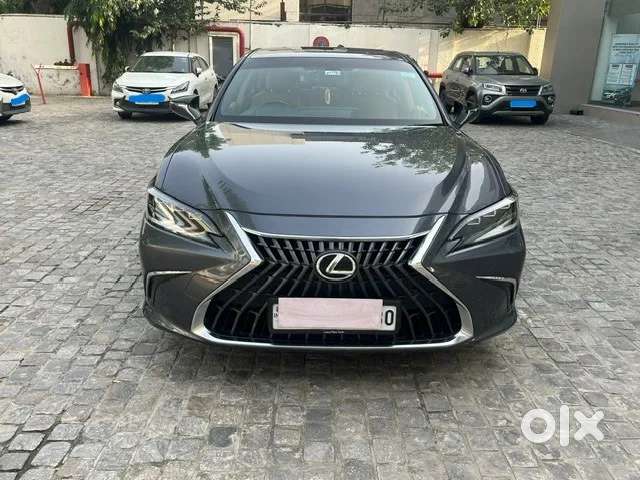 Lexus Es, 2023, Petrol
