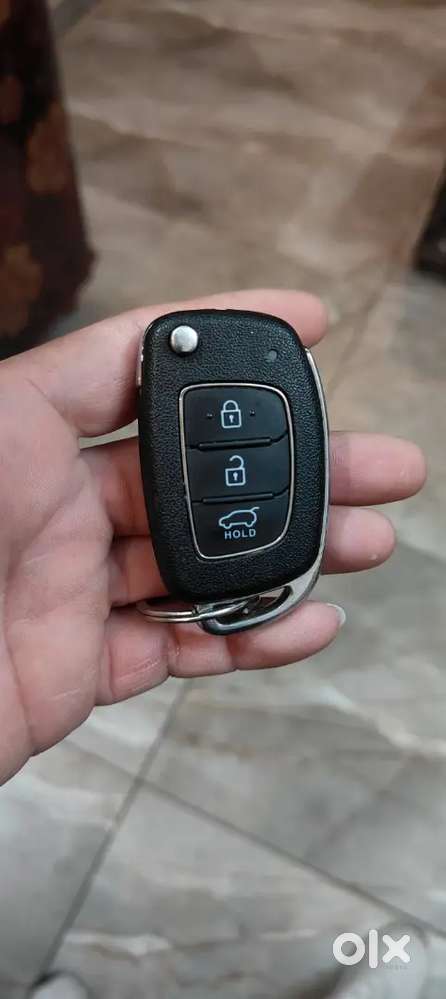 Hyundai Venue 2023 Petrol Well Maintained