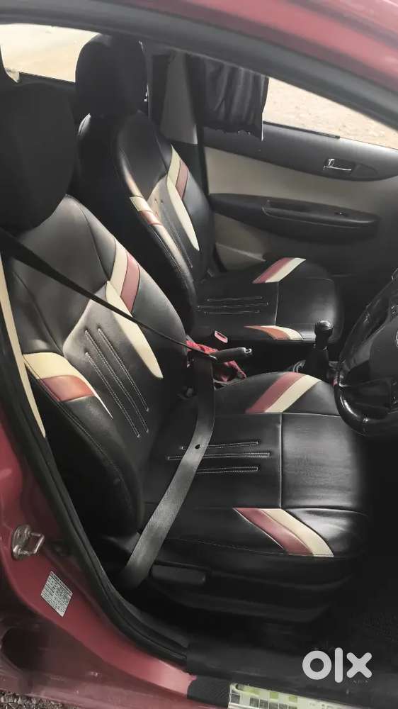 Honda I20 Abz Car Petrol  2013