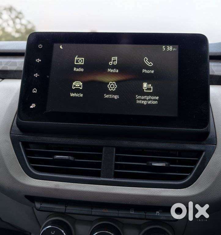 Renault Triber Others, 2025, Petrol