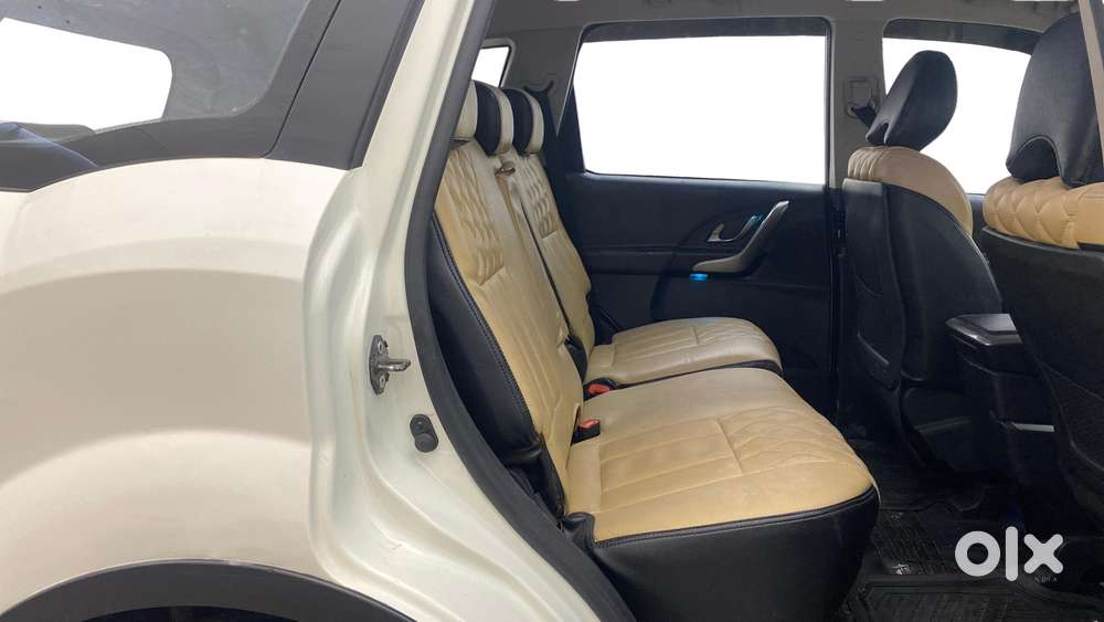 Mahindra Xuv500 W7 At, 2021, Diesel