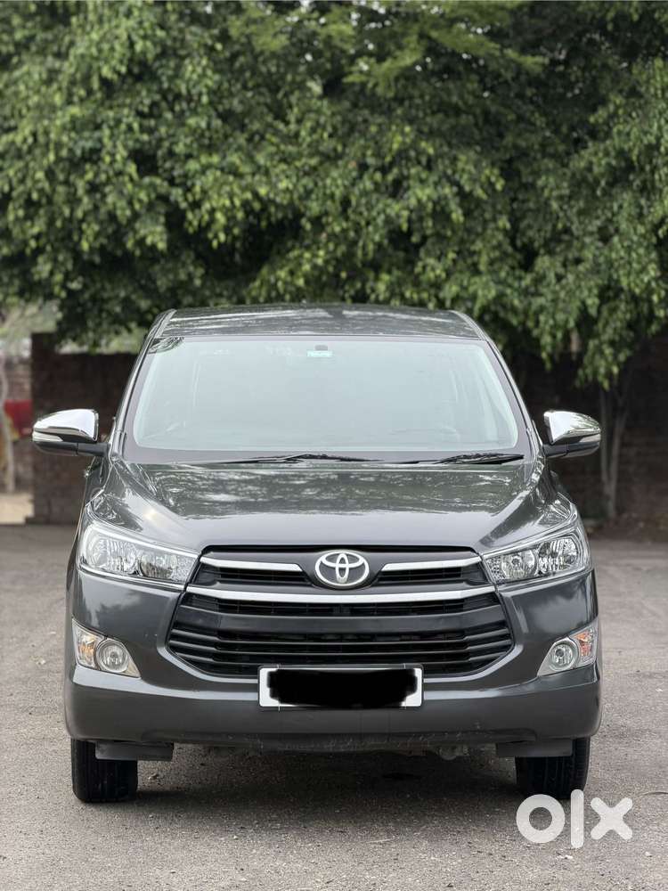 Toyota Innova Crysta 2.8 Gx At 8s, 2017, Diesel