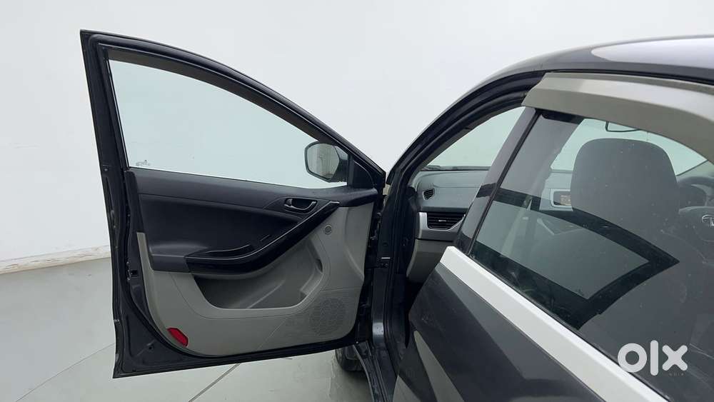 Tata Nexon 1.2 Revotron Xm, 2019, Petrol