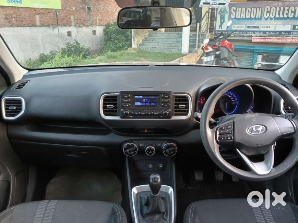 Hyundai Venue S 1.2 Petrol, 2020, Petrol
