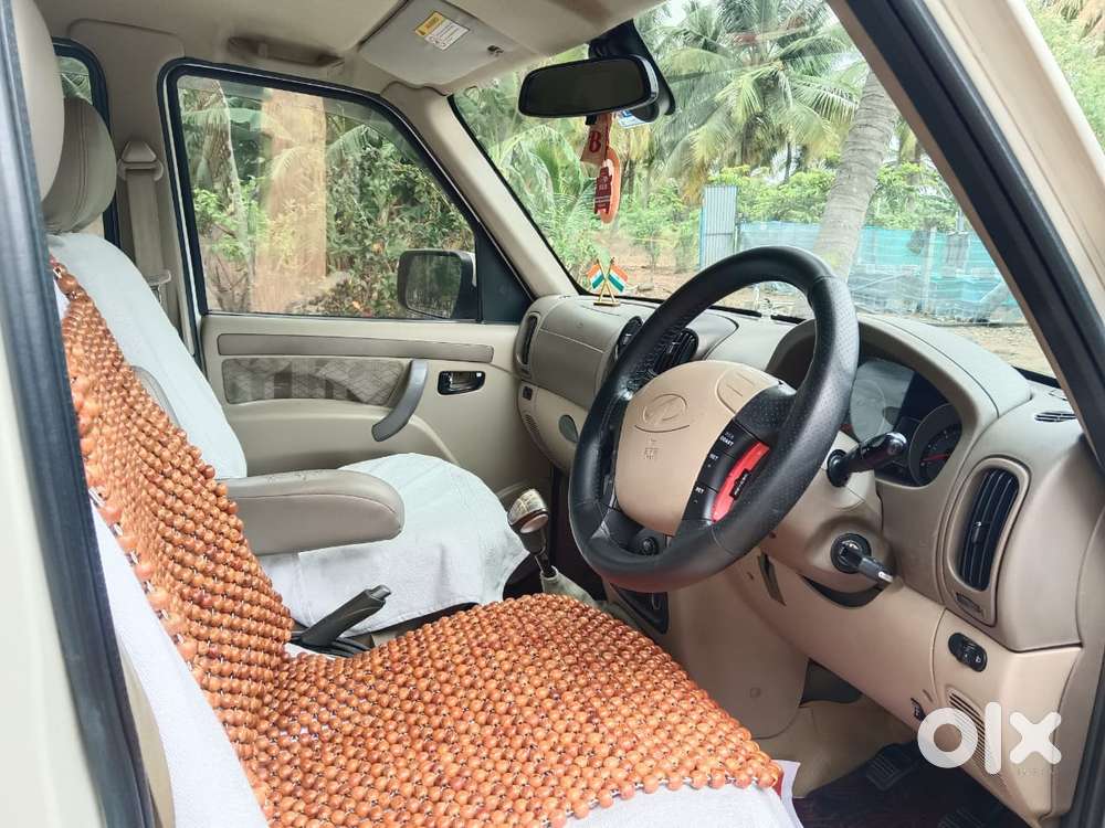 Mahindra Scorpio Vlx Airbags Bs Iii, 2011