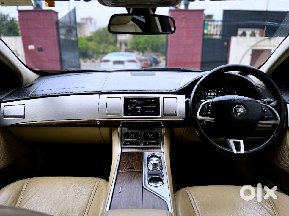 Jaguar Xf 2.2 Litre Luxury, 2015, Diesel