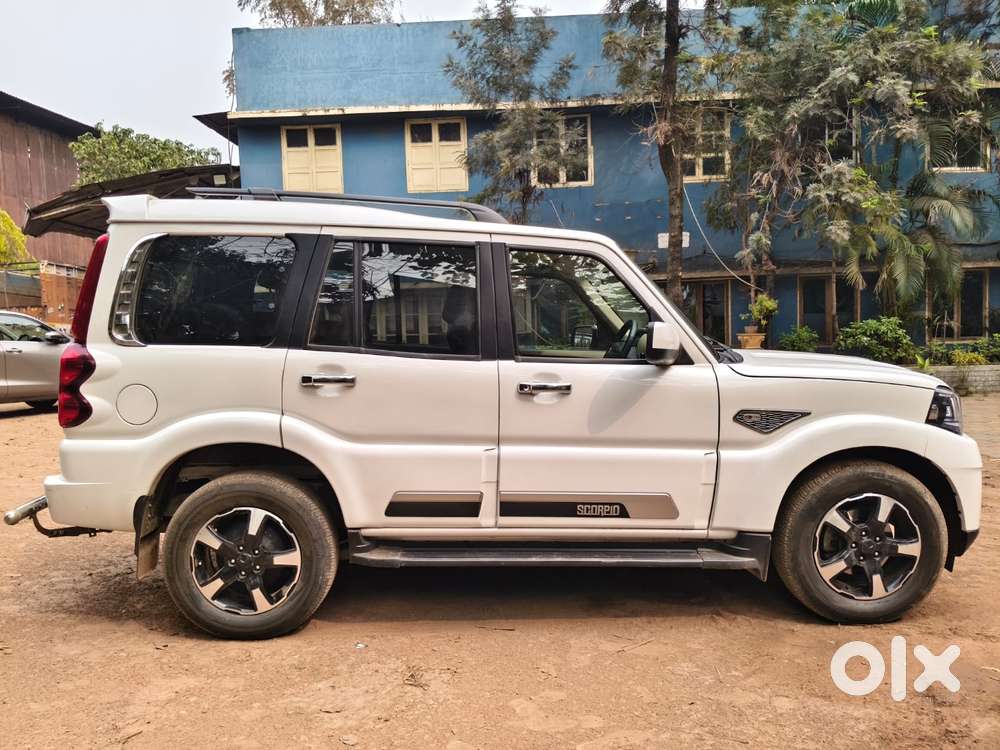 Mahindra Scorpio Classic 2.2 S 11 Mt 7 Str, 2024, Diesel