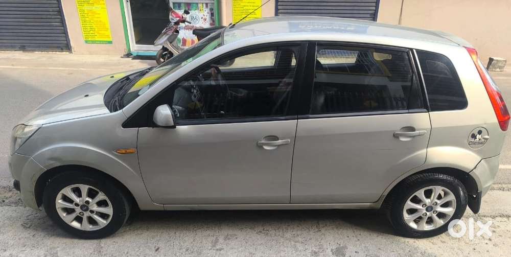 Ford Figo 2010-2012 Diesel Titanium, 2012, Diesel