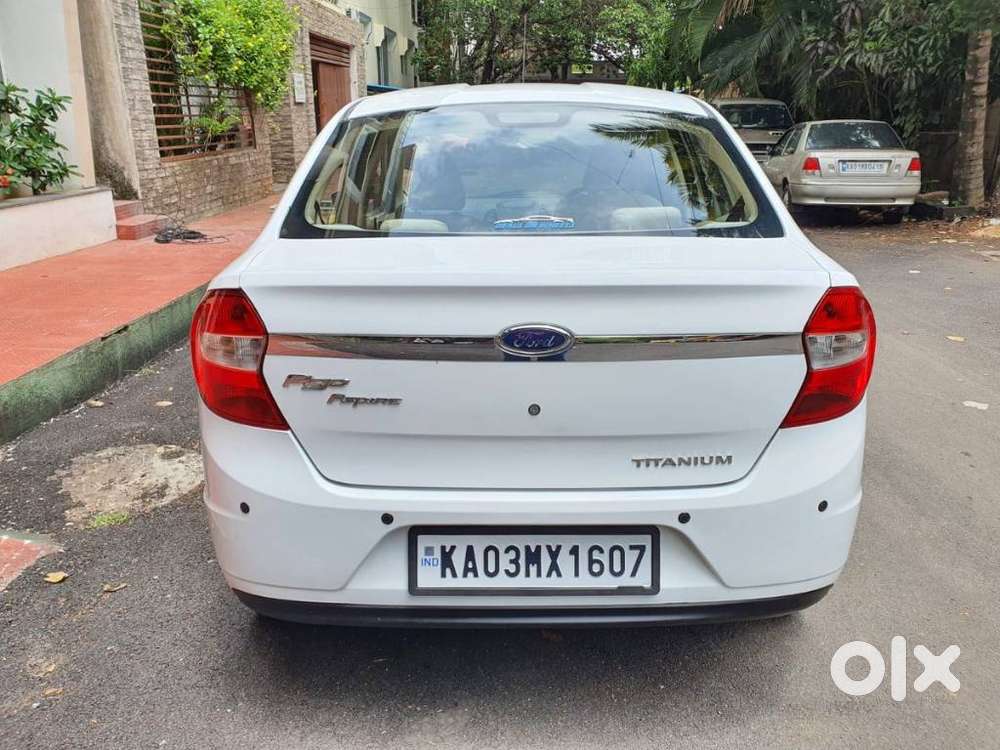 Ford Figo Aspire Titanium Plus At Petrol, 2015, Petrol