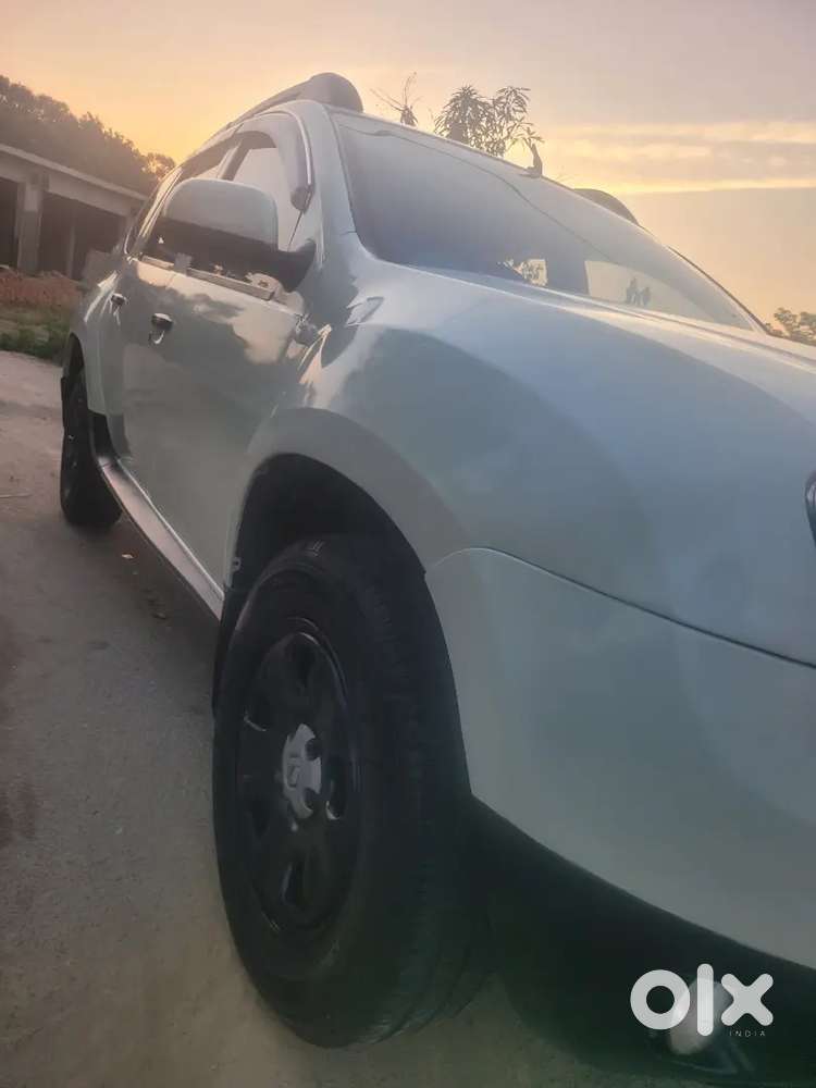 Renault Duster 2013 Diesel 75000 Km Driven