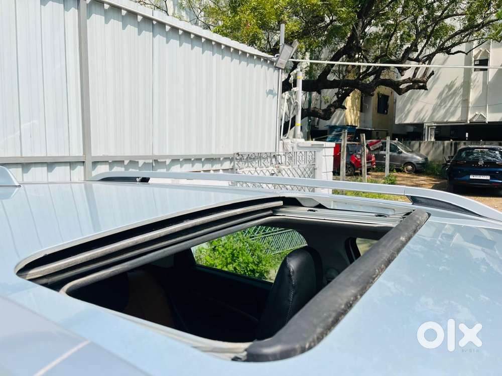 Maruti Suzuki Brezza 1.5 Zxi Plus Smart Hybrid, 2023, Petrol