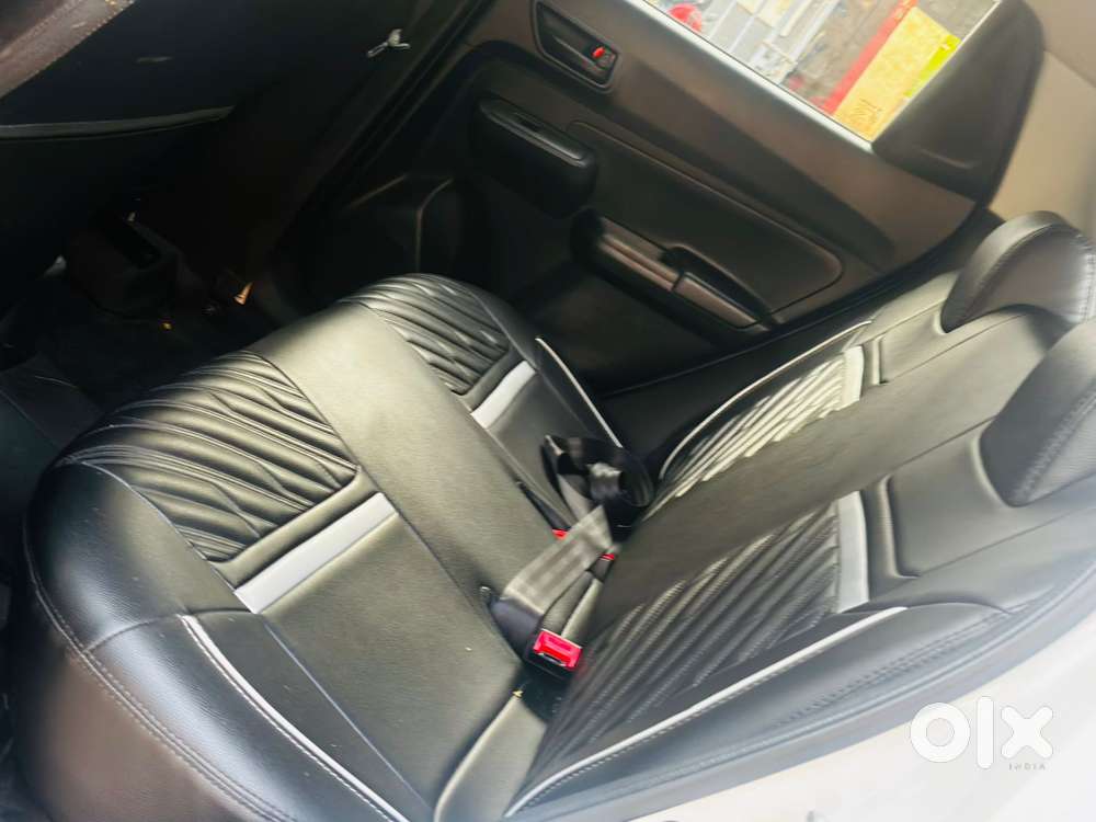 Maruti Suzuki Swift Lxi Optional-o, 2024, Petrol