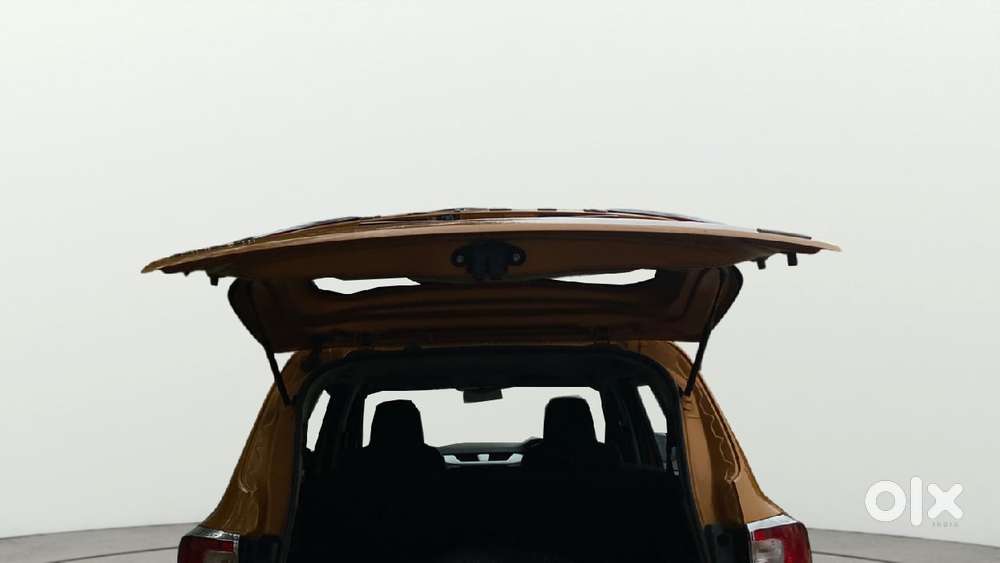 Renault Triber Rxz, 2019, Petrol