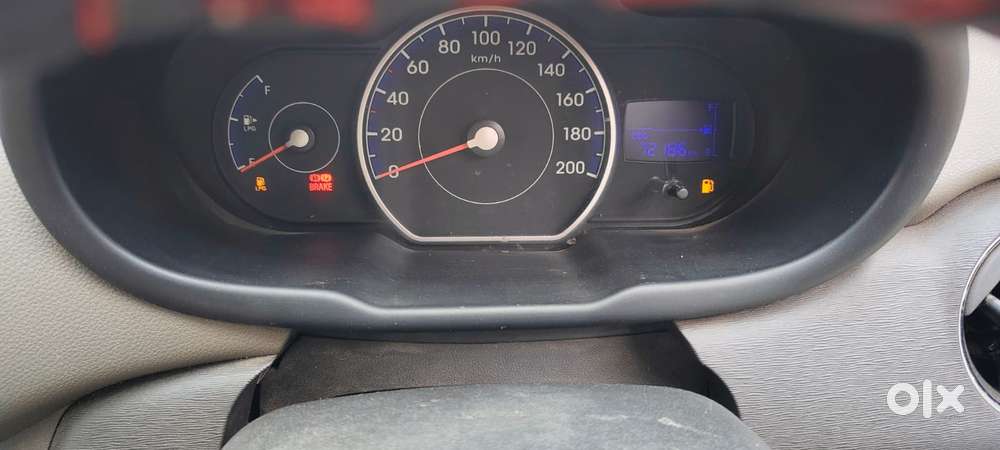 Hyundai I10 Sportz Bluedrive 1.1 Mt, 2014, Petrol