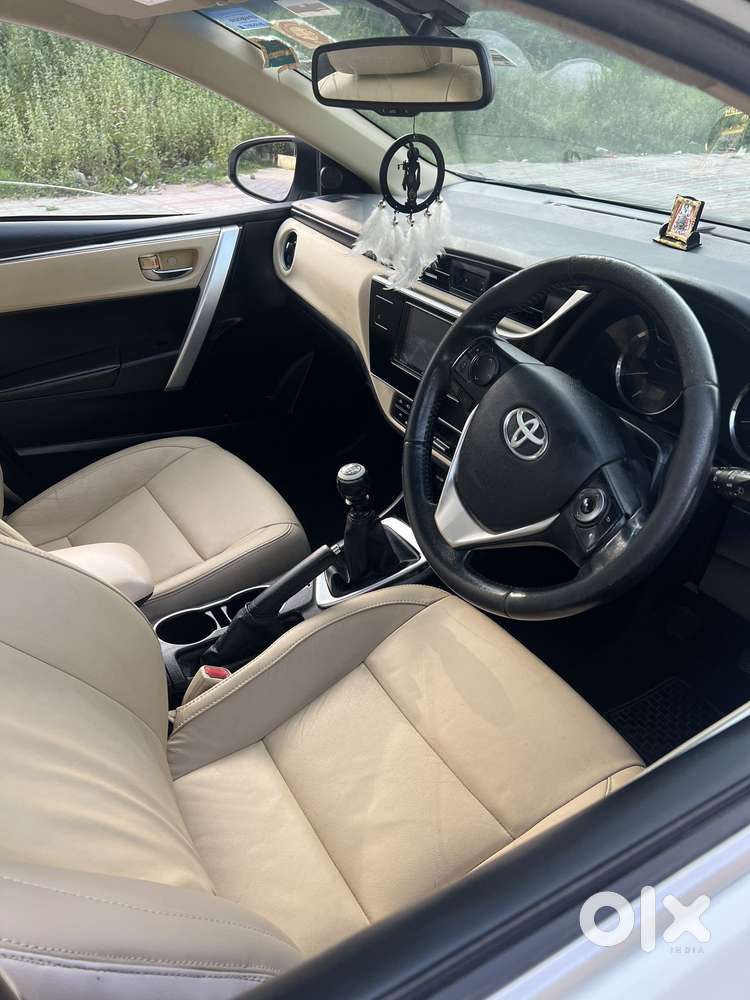 Toyota Corolla Altis 1.8 Gl, 2017, Petrol