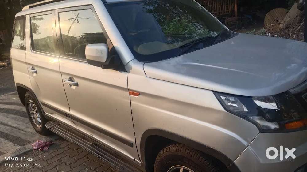 Best Family Mahindra Tuv 300 2019