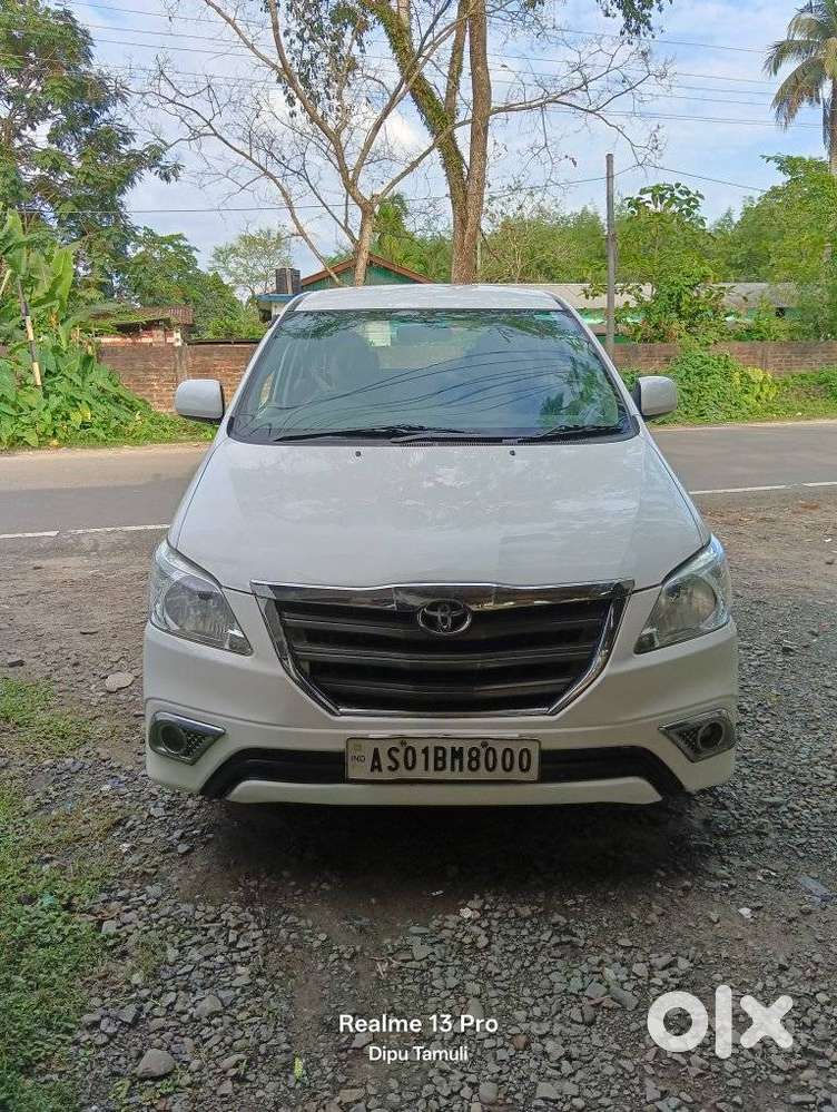 Toyota Innova 2.5 G (diesel) 8 Seater, 2014, Diesel