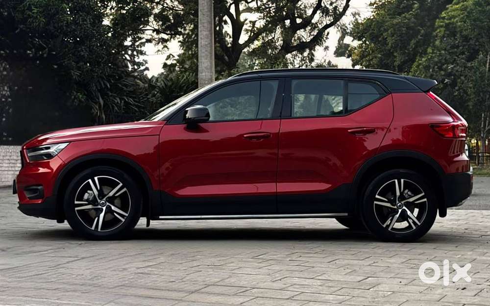 Volvo Xc40 D4 R-design, 2022, Petrol