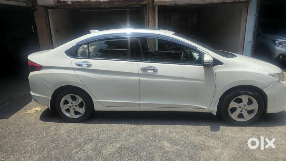 Honda City Petrol 2016 Sunroof