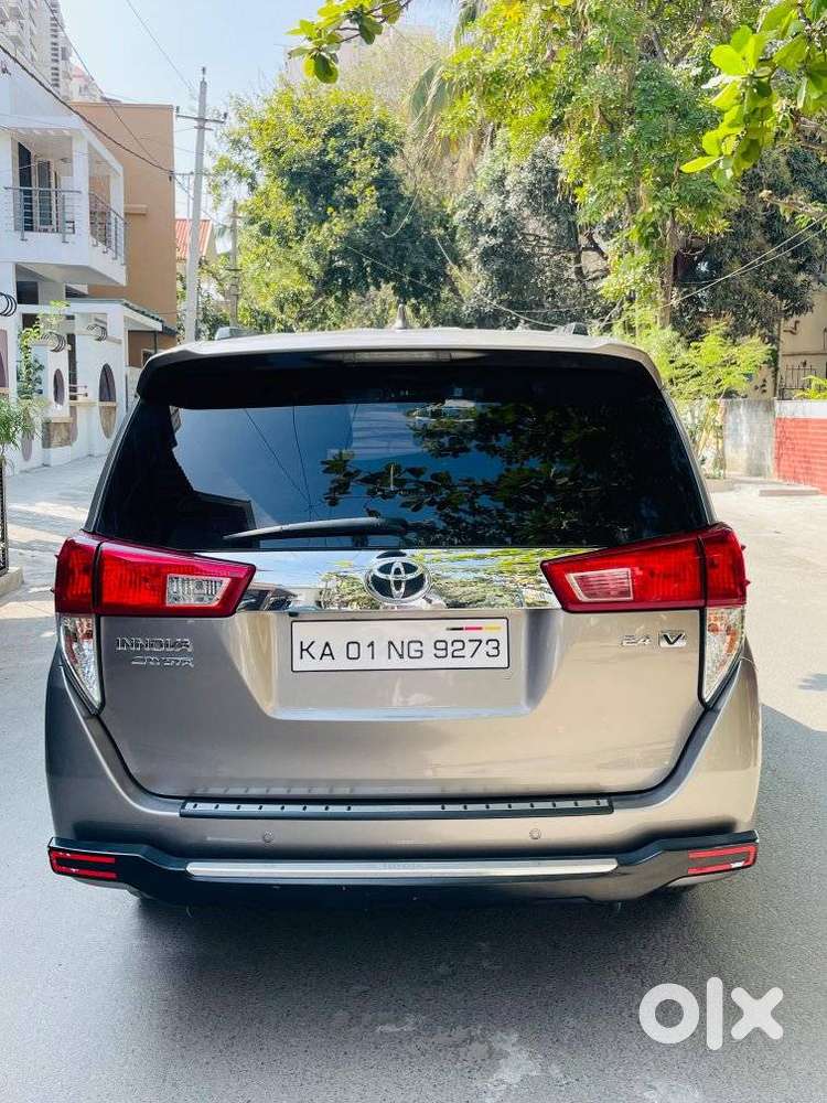 Toyota Innova Crysta 2.4 V 7 Str, 2019, Diesel