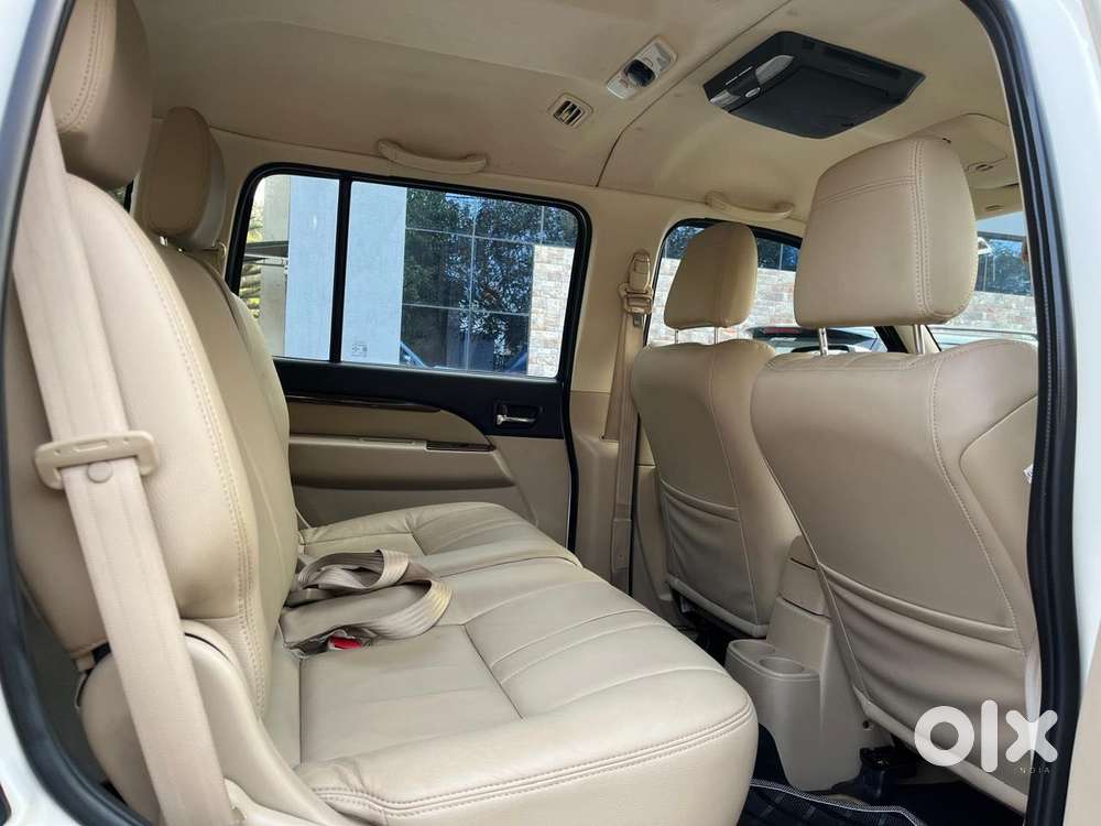 Ford Endeavour 2014-2015 3.0l 4x4 At, 2014, Diesel