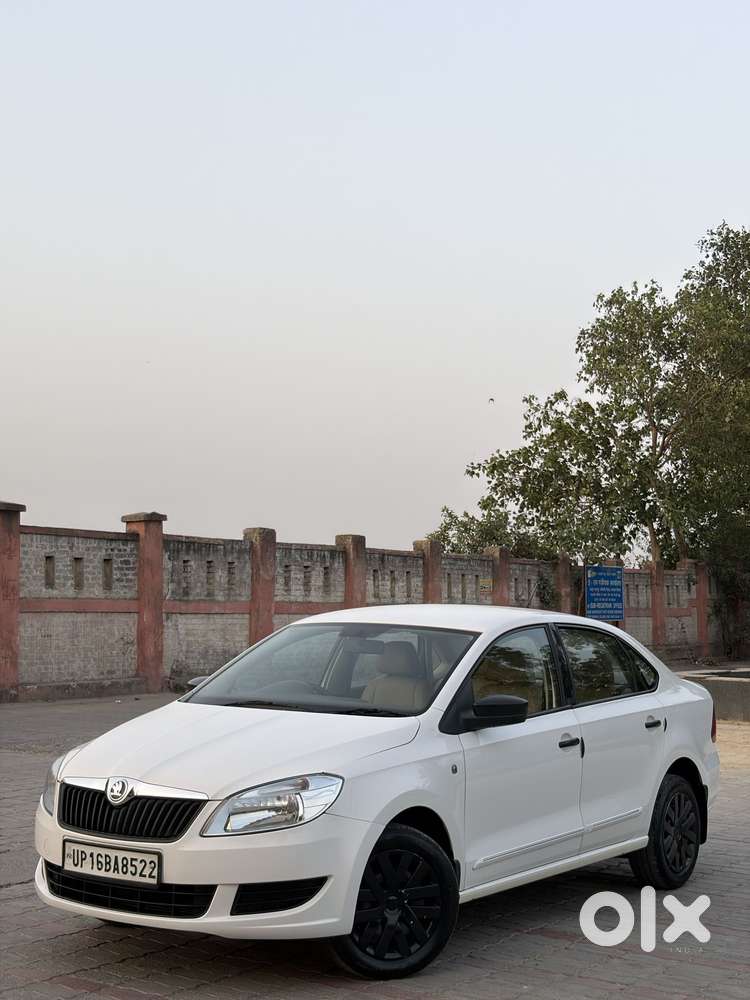 Skoda Rapid 1.6 Mpi Active, 2015, Petrol