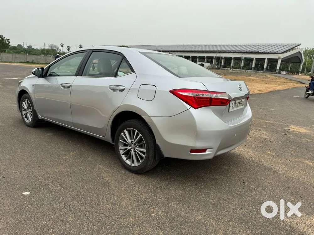 Toyota Corolla Altis 1.8 Vl Cvt, 2015, Petrol
