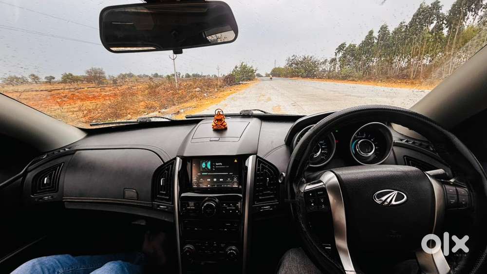 Mahindra Xuv500 2018 Diesel 127000 Km Driven