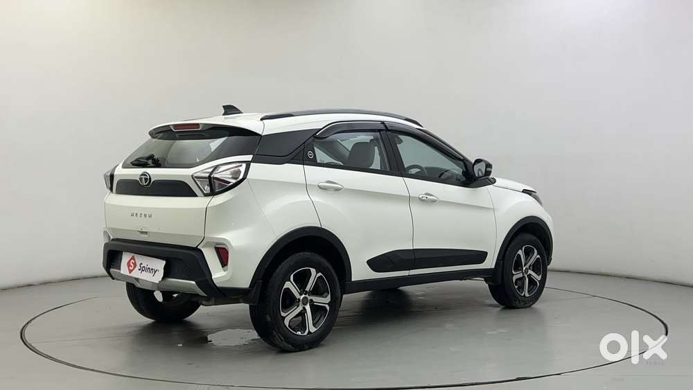 Tata Nexon Xz Plus Luxs, 2023, Petrol