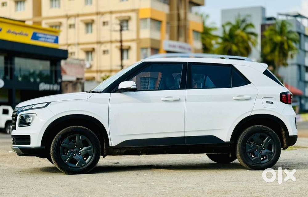 Hyundai Venue Sx, 2024, Petrol